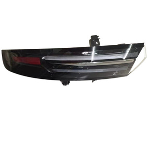 Feu arrière Li Auto L8 X02-41330011 12V LED Pièce de rechange - Product Image 1