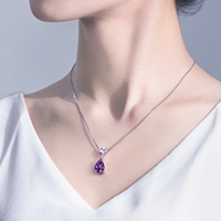Collier délicat pour femme en argent sterling 925 avec pendentif goutte d'eau en améthyste naturelle taille poire, style élégant pour banquets et usage quotidien