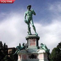 Sculpture classique au design antique Statue grandeur nature en métal et bronze de David