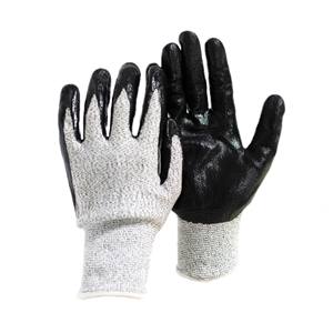 قفاز أمان A4 من النتريل الناعم مضاد للقطع ، بطانة قوية من الألياف الزجاجية HPPE - Product Image 1