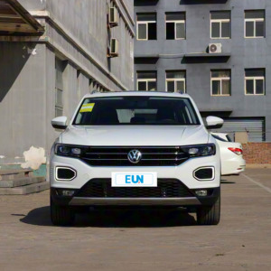 Venta al por Mayor de Vehículos de Segunda <span class=keywords><strong>Mano</strong></span> Volkswagen <span class=keywords><strong>T</strong></span>-<span class=keywords><strong>Roc</strong></span> Modelo 2020 280TSI DSG Edición Avanzada de Dos Ruedas Motrices - Product Image 2