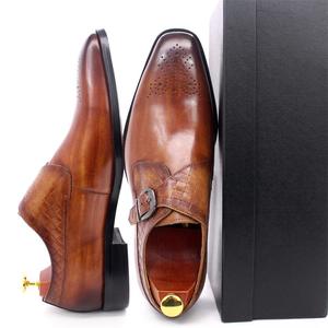 รองเท้าหนังผู้ชายรุ่นปี 2026 ทันสมัย กันน้ำ ระบายอากาศได้ดี เหมาะสำหรับใส่ทำงานหรือลำลอง ผลิตจากหนังแท้สั่งทำพิเศษ - Product Image 5