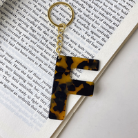 Llaveros de Resina con Estampado de Leopardo y 26 Letras Inglesas, Llavero Acrílico con Letras, Venta al Por Mayor 2026