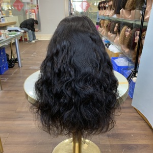 Perruque personnalisée avec dentelle transparente 13*4 SDD 4+1 Perruque de haute qualité Cheveux de couleur naturelle 30 pouces Vague corporelle - Product Image 2