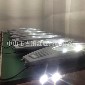 โคมไฟ LED สำหรับภายนอกอาคาร 150w ตัวโคมพลาสติก อายุการใช้งาน 50000 ชั่วโมง สำหรับไฟส่องสว่างในสวนและถนน - Product Image 4