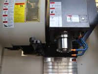 Centre d'usinage vertical professionnel VMC850 FANUC CNC BT40 12000 tr/min broche unique 24 outils ATC pour la fabrication de moules en métal
