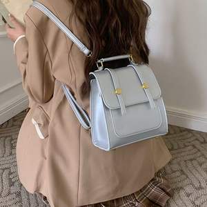 Bolso de Pecho Plateado para Mujer, Correa Ajustable, Cierre Magnético, Uso Diario - Product Image 3