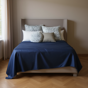 Cobertor Ligero King Size Queen Size XL Azul Marino Vianney Ropa de Cama Ligera de Poliéster Sólido Moderno para Todas las Estaciones - Product Image 2