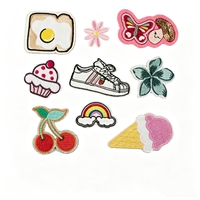 Patchs brodés personnalisés en forme de papillon de dessin animé, autocollants DIY pour la décoration et la réparation de vêtements et chapeaux, badges en gros