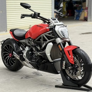 Motocicleta Ducati Diavel 1250CC Usada de Segunda Mano, Motocicleta de Calle a Gasolina, Lujosa y Potente, Motor Diavel de Alto Rendimiento 1000 - Product Image 1