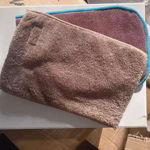 ถุงมือไมโครไฟเบอร์สำหรับทำความสะอาด ผ้าเช็ดทำความสะอาด สำหรับทำความสะอาดคราบสกปรก ฝุ่น และทำความสะอาดพื้นผิวแข็งในครัวเรือน - Product Image 5