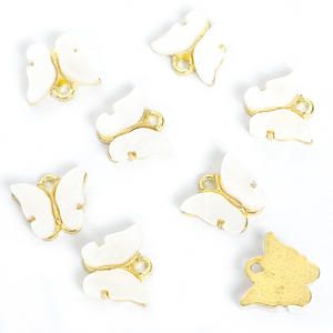 DZ019 dijes de mariposa colgantes de mariposa acrílicos Kit de dijes de mariposa coloridos para fabricación de joyas y pendientes y pulseras - Product Image 5