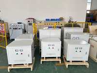 Convertisseurs triphasés élévateurs et abaisseurs de tension 5kVA 10kVA 15kVA 20kVA 480V 440V 400V 380V 220V avec transformateur sec en coffret