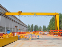 Pont roulant semi-portique 3, 5 et 10 tonnes pour centre logistique et entrepôt, travaux de manutention de charges lourdes avec système de classification de charge FEM