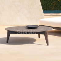 Table de salle à manger extérieure en aluminium à finition naturelle durable pour jardin, patio, terrasse et restaurant, au design moderne et épuré