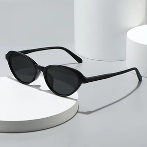 Custom Logo 2026 <b>Fashion</b> Small Cat Eye Sunglasses UV400 <b>Clear</b> <b>Lens</b> PC Frame Oval Sun <b>Glasses</b> for Women - Product Image 3