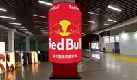 Écran LED Cylindrique Flexible à Logo Personnalisé pour Canettes de Cola, Bière, Sodas – Affichage Numérique LED Intérieur/Extérieur – Vente Flash