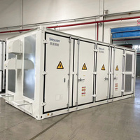Système de stockage d'énergie solaire avec batterie LiFePO4 en conteneur, refroidissement liquide, solution de stockage d'énergie durable et efficace