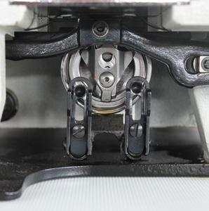 Machine à coudre industrielle en cuir épais 204-103 - Product Image 2