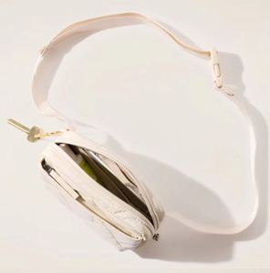Sac bandoulière matelassé léger et tendance pour femme, idéal pour l'automne et l'hiver, usage quotidien - Product Image 5