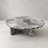 Table basse moderne en marbre gris Oreo à bords festonnés, table de salon ronde en pierre naturelle avec base cruciforme