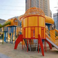 Peralatan Bermain Luar Ruangan Kekuatan Tinggi yang Dapat Disesuaikan untuk Ekspansi Area Panorama Taman Hiburan Anak-Anak dengan Struktur Kayu