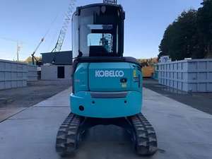 Kobelco รถขุดดิน SK30SR อเนกประสงค์ - Product Image 4