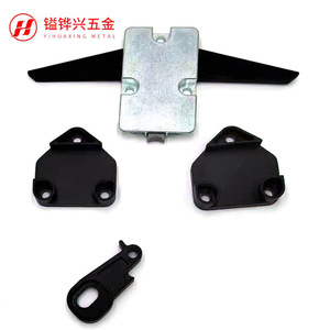 YIHUAXING METAL Furniture <b>Lock</b> 64*41mm Keyless Zinc Alloy Anti-Tilt Aircraft <b>Lock</b> Three-Pronged Easy Installation - Product Image 3