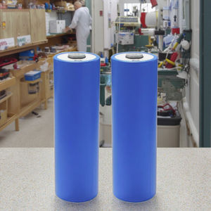 C40 LiFePO4 20Ah 3.2V 원통형 LFP 배터리 셀 고용량 4000 사이클-20 ~ 60C - Product Image 4