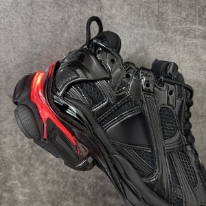 Nouvelles baskets de sport LED 2026 de créateur, chaussures décontractées de la meilleure qualité avec lumières intégrées - Product Image 3