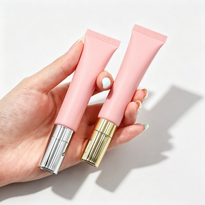 ลิปสติกเพิ่มวอลลุ่มสีชมพูแบบหลอดบีบ  บรรจุภัณฑ์สีทอง/สีเงิน  ลิปกลอสเพิ่มความอวบอิ่ม  รับผลิตแบรนด์ส่วนตัว - Product Image 3