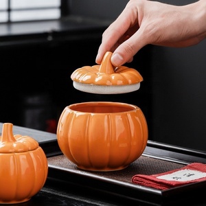 Frasco de calabaza de cerámica Orangery con tapa Almacenamiento vacío para uso en la cocina-para té y velas - Product Image 2