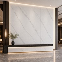 Panneau mural commercial WYRAX en PVC UV effet marbre blanc Panda, 1220x2440mm, 3.0mm, haute brillance, pour couloir d'appartement
