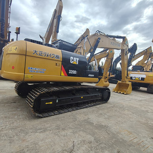 Excavatrice CAT 320D2 de 20 tonnes avec godet de terrassement d'une capacité de 1 m³, modèle d'excavatrice sur chenilles d'occasion cat320d2 - Product Image 1