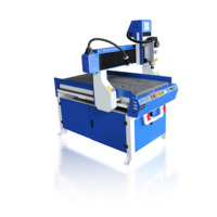 Petite fraiseuse CNC de bureau 600 X 900 Bois MDF Aluminium Gravure Machine de fraisage CNC pour la fabrication de panneaux