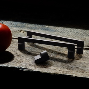 YONGFIA-tirador de cajón para muebles de cocina, tirador moderno de lujo para puerta de armario, color negro, 3703RTS - Product Image 6
