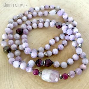 MN31872 Pierre Naturelle Kunzite Tourmaline Rose Perlée 108 Mala Perles <span class=keywords><strong>Coeur</strong></span> <span class=keywords><strong>Chakra</strong></span> Prière Spirituelle <span class=keywords><strong>Mantra</strong></span> Bijoux Cadeau - Product Image 4