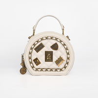 2025 sac à bandoulière en cuir pour femmes sac à bandoulière en cuir véritable en détresse avec chaîne en métal détail Vintage lettre à glissière