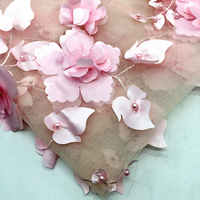 Tissu brodé en tulle 3D avec perles de roses, tissu brodé pour robe de soirée, robe de mariée, 100% polyester