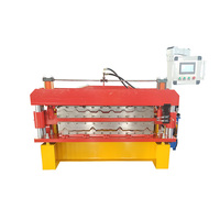 Machine de formage automatique de tôles de toiture à double couche en acier, contrôlée par PLC, avec acier coloré