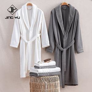 Bata de Baño Blanca de Hotel, Personalizable con Logotipo, 100% Algodón, Tela de Rizo Suave, Bata con Capucha al por Mayor - Product Image 3