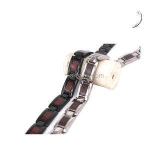 Masculin Noir Et Argent Avec Incrustation En Bois Lien Chaîne Bracelet en Titane En Gros Titane Vélo Chaîne Bracelet - Product Image 3
