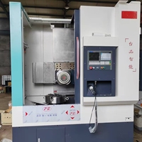 Tour à lit plat CNC de type compact haute précision VTC700, tour CNC automatique avec mandrin hydraulique