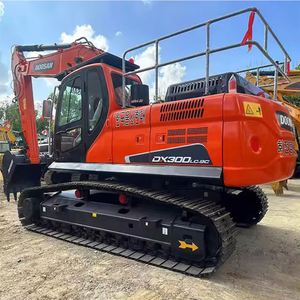 Excavatrice d'occasion Doosan DX300, grande excavatrice mécanique, Doosan DX300 d'origine, 30 tonnes d'équipement de construction en stock - Product Image 1
