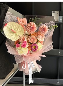 Nuovo Bouquet fiorista regalo carta con pellicola retroilluminata a forma di cuore intagliato con Design stampato - Product Image 4