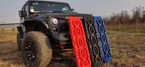 Maxtrax Offroad Recovery Tracks PP Material Black Red Grey <span class=keywords><strong>4x4</strong></span> SUV Sand Snow Mud <span class=keywords><strong>Traction</strong></span> Step Bar - Product Image 4