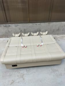 Vehículo de negocios RV de cuatro <span class=keywords><strong>plazas</strong></span> personalizable con sofá cama retráctil, asiento aerodinámico de hecho una pieza de tela de PU, asientos traseros reacondicionados - Product Image 4