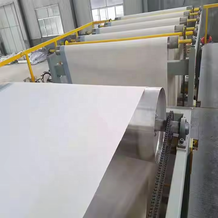 Плоская крыша Водонепроницаемый раствор на открытом воздухе ПВХ мембрана строительный материал лист усиленный водонепроницаемый материал