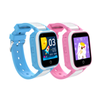 Nouvelle Montre Connectée 4G Populaire pour Enfants avec Carte SIM, Appel Vidéo, Étanchéité IP67, Bouton SOS, Localisateur GPS, Lampe Torche et 7 Jeux – Modèle Carré
