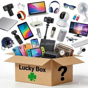 Boîte Mystère Électronique : Apple Watch Series 10 – Collection Premium d'Appareils Tech Aléatoires à Haute Valeur pour une Expérience d'Unboxing Exceptionnelle - Product Image 2